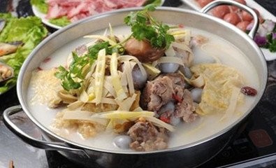 川福骨头煲