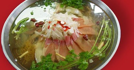 天麻火腿鸡火锅