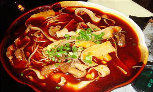 和轩麻辣烫