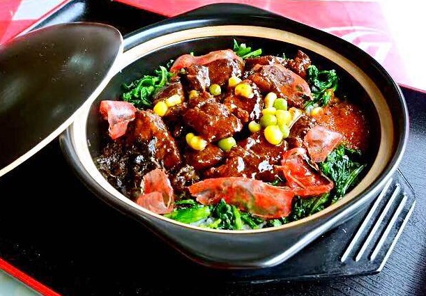 开心老婆煲仔饭