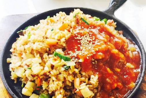 派大星铁板炒饭加盟