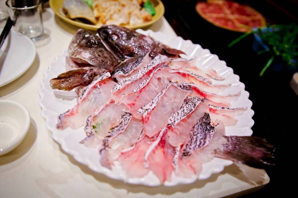 人人江记海鲜火锅加盟