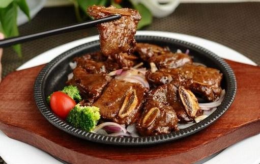 鼎昌轩铁板烧
