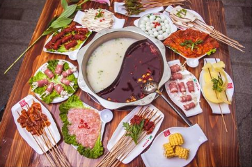 屋头串串加盟