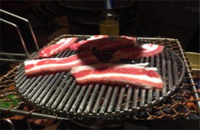 原始泥炉烤肉加盟