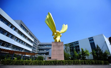 北京大学附中加盟