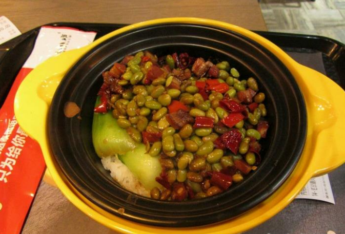 松桂坊煲仔饭