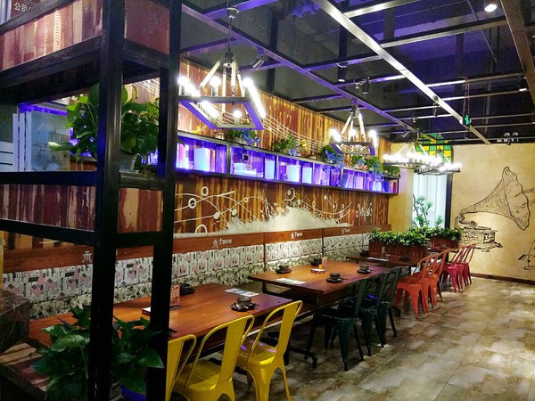 大城小调音乐主题餐厅