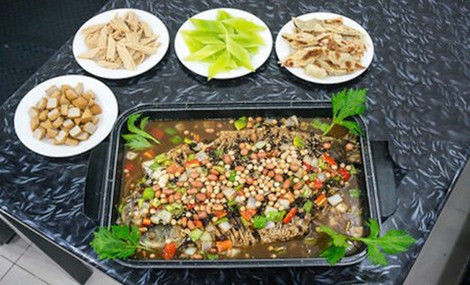 鱼龙百味