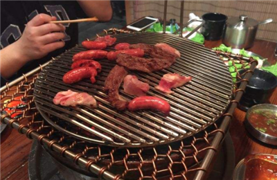 原始泥炉烤肉加盟