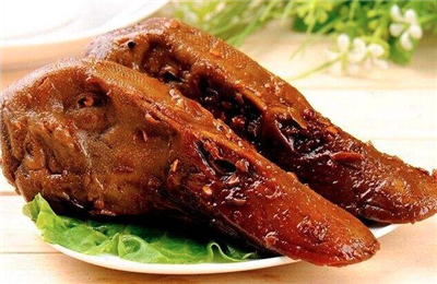 御品渝香辣鸭头
