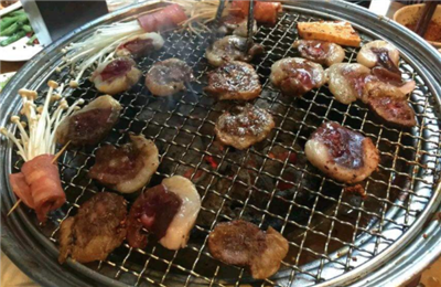 鼎极金牌自助烤肉