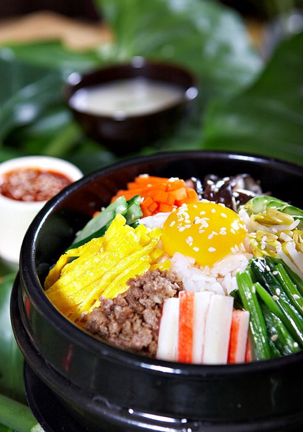 盈香居烤肉拌饭加盟