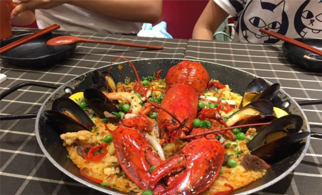 硬货海鲜饭
