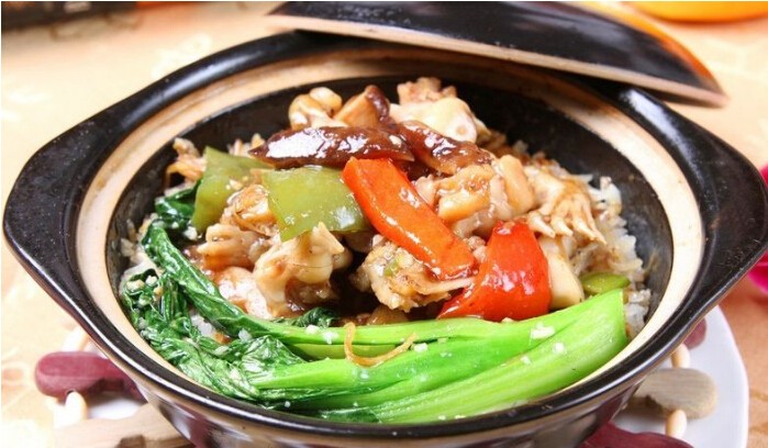 炙口福煲仔饭加盟