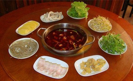 夏黑子坛子鱼火锅