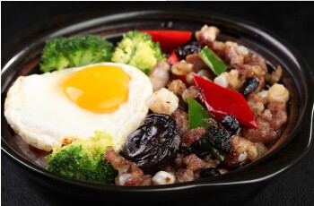小嘴煲仔饭