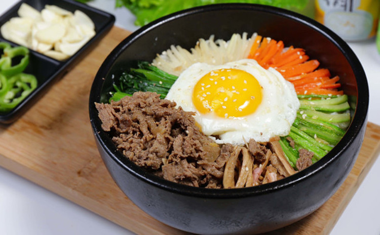 阿嬷石锅拌饭