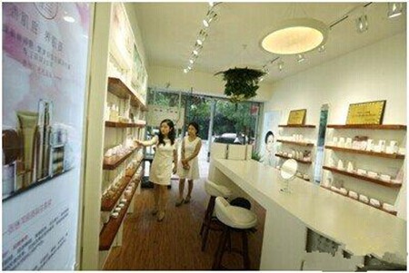 张继萍化妆品加盟
