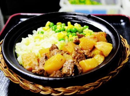 一品煲仔饭加盟
