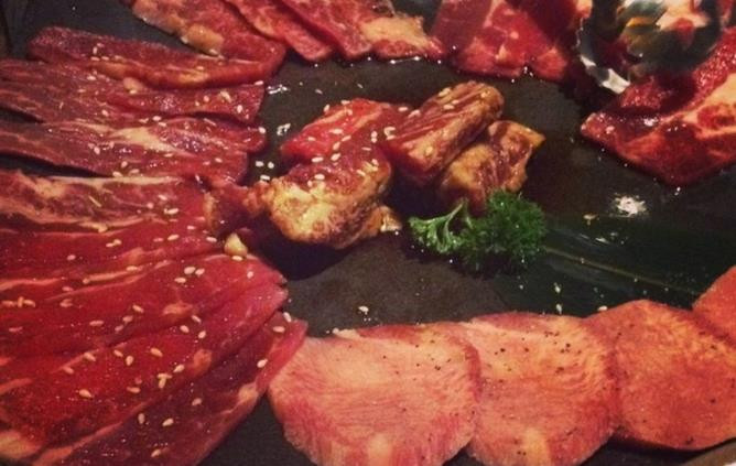 猫爪烤肉加盟