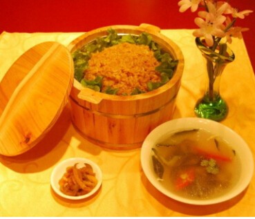 金缘佳煲仔饭加盟
