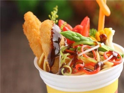 百变牛排杯加盟