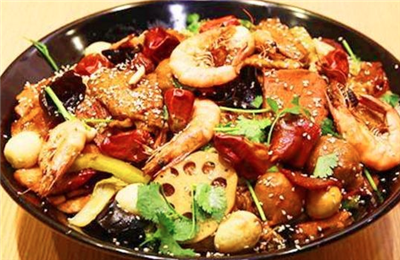 辣五味麻辣香锅加盟