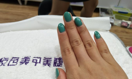 悦色美甲