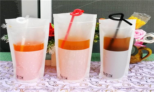 品菋时光奶茶加盟