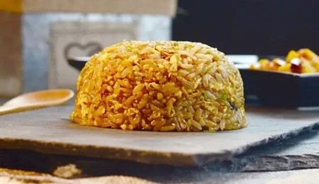 黑金蛋炒饭